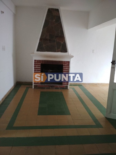 Imagen 11 de 26 de Casa En Centro De San Carlos