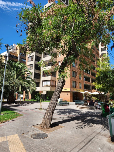 Excelente Departamento 2 Dorm, 2 Baños, 1 Est Y 1 Bod.