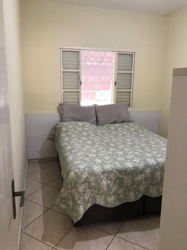 Imagem 2 de 13 de Casa Com 2 Quartos Jardim Adélia-amparo/sp