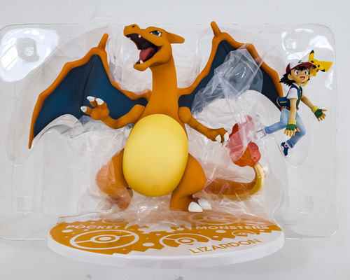 Pokemon Charizard Pikachu Ash Gem Megahouse (Usado)