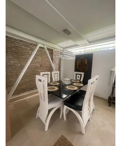 Venta De Casa De 384mts2 En El Caney, Sur De Cali 8179.