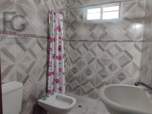 Venta Ezeiza Casa Con 2 Dormitorios Y Parque! Oportunidad!