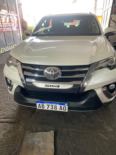 Toyota Hilux SW4 2.8 Srx 177cv 4x4 7as At