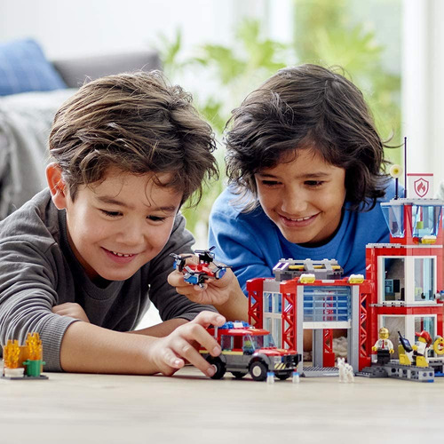 Lego City Fire Station 60215 Juego De Const De Torre 509 Pza