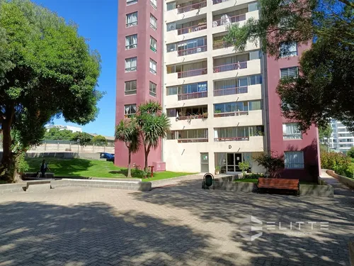 Arriendo Departamento Gómez Carreño