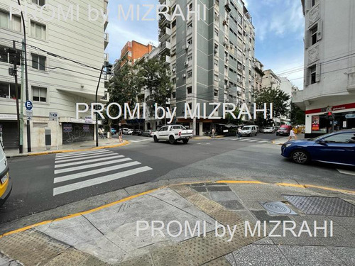Venta Local De Esquina En Recoleta Con Renta