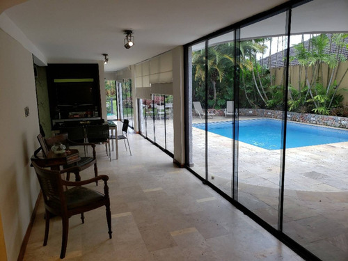 Imagen 3 de 8 de Casa En Clnas De Guataparo Cod:457008 Marimer 04124382769