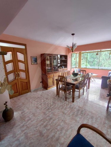 En Venta Apartamento Piso Bajo San Antonio De Los Altos-el Picacho-el Trébol I Remodelado 120 M2 4/2/1