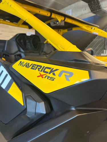 Can Am Maverick R Tomo Permuta!!