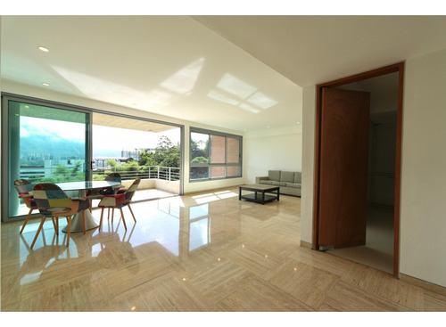 Hermoso Apartamento En Alquiler En Lomas De Las Mercedes 216,67 M2