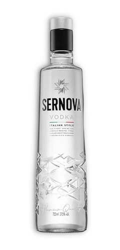 Sernova Italian Style Vodka Destilado 700ml