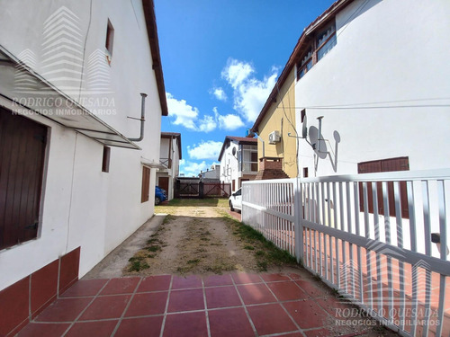 Hermoso Triplex A 100mts Del Mar, Zona Residencial!