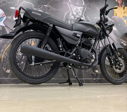 Imagen 11 de 19 de Victory Bomber 125 2024
