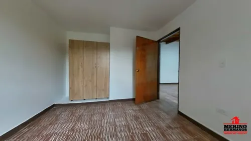 Casa En Arriendo En Medellín - La Floresta