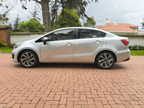 Kia Rio Ub Ex 1.2cc Mt 2017
