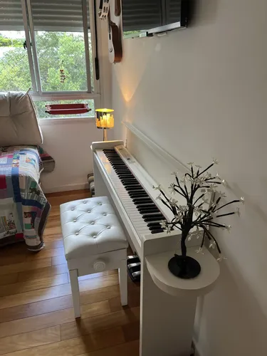 Piano Digital Korg Lp 380 Branco Teclado 88 Teclas Com Móvel