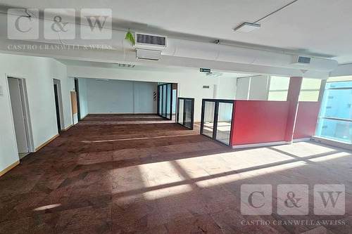 San Martín Al 600 | Oficina En Alquiler | Microcentro