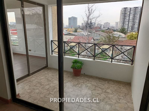 Departamento En Arriendo De 2 Dorm. En La Cisterna