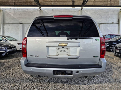 Chevrolet Tahoe E Suv Piel Cd 2a Fila Asientos 4x4 At