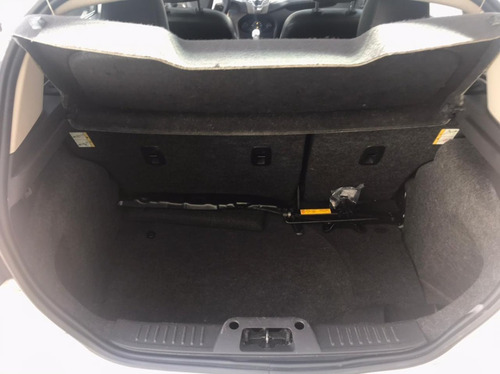 New Fiesta Se Hatch 1.6 Manual 2012