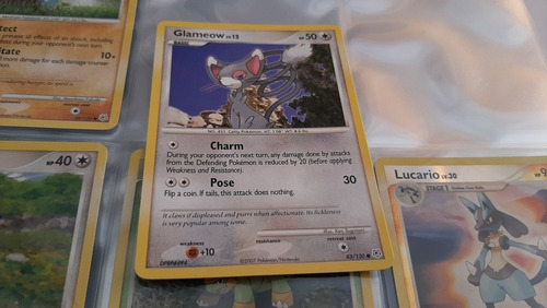 Glameow Lv.12,83/130 De Pokemon Tcg.