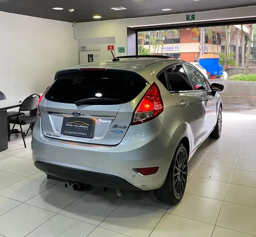 Ford Fiesta 1.6 Hatchback Titanium