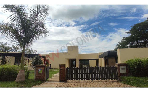 Vendo Casa De Un Piso Con Diseño Moderno Por La Vía Que De Palmira Conduce A La Hacienda El Paraíso-9640