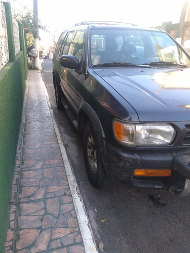 Nissan Pathfinder 1998 3.3 Se 5p