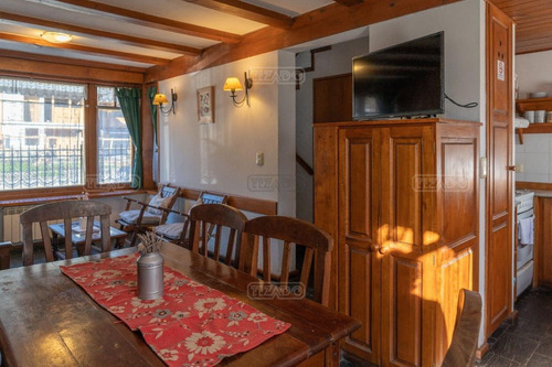 Turístico Cabaña En Venta Ubicado En Centro, San Martin De Los Andes, Patagonia