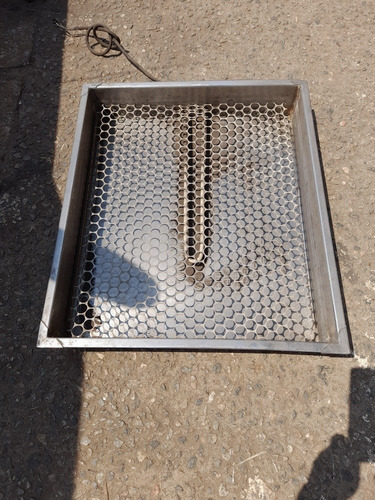 Imagem 1 de 3 de Marmiteiro De Inox Usado Sp Capital Itaquera