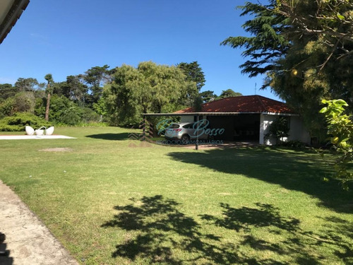 Imagen 17 de 18 de Chalet Para La Venta.