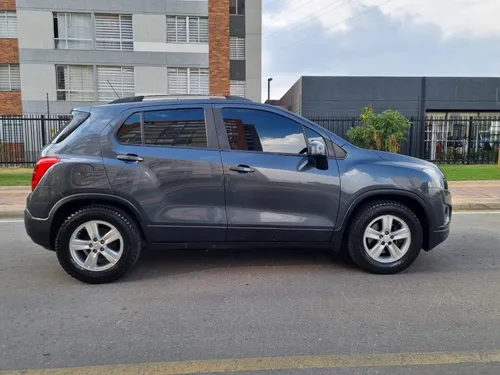 Chevrolet Tracker 1.8 Ls At