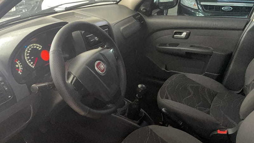 Imagem 7 de 11 de Fiat Siena El 1.4 Flex 2015