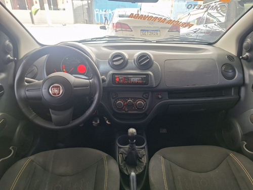 Fiat Uno 1.4 Sporting Flex 5p
