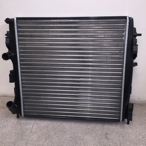 Radiador De Agua Kango 2015 Con Aire Nuevo Importado China