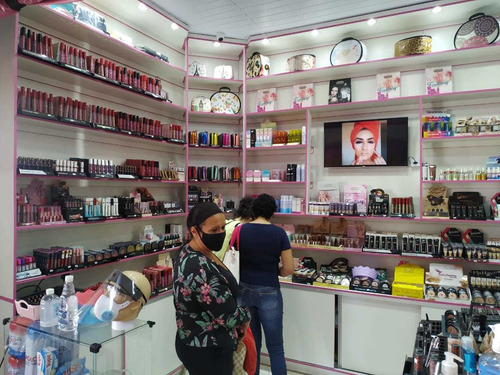 Loja De Maquiagens E Cosmesticos