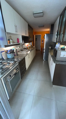 Imagen 24 de 28 de Vendo Apto 4 Dorm + Servicio Completo- Rambla De Pocitos, Vista, Excelente Ubicación!!