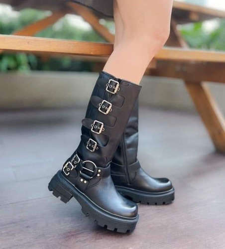 Botas