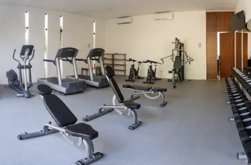Casa En Venta Con Paneles Solares En Privada Kinish, Cholul.