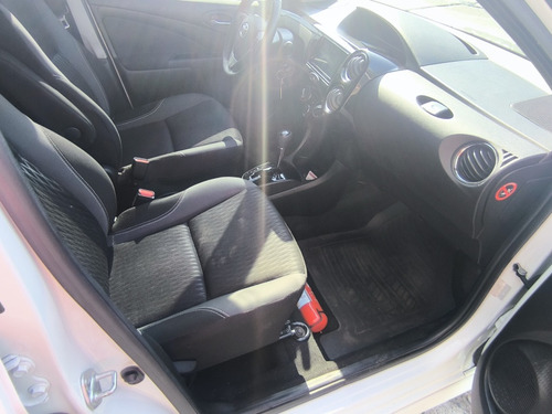 Toyota Etios 1.5 Sedan Xls At