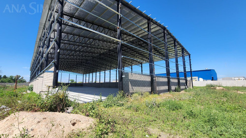 Nave Industrial - Venta Y Alquiler - Escobar Garin