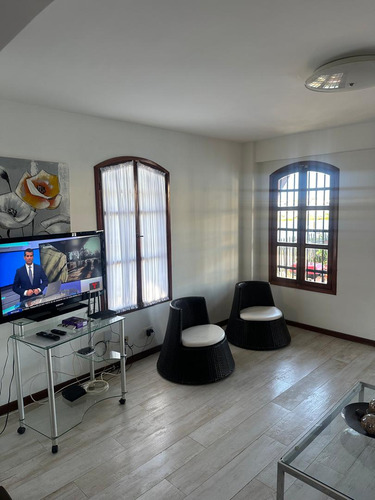 Alquiler Villa Canal Principal En Pueblo Viejo Lecheria