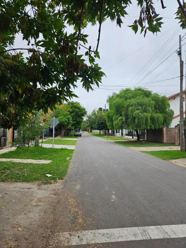 Terreno En Venta - 360mts2 - Luis Guillón
