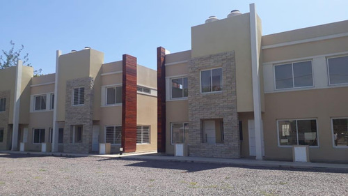 Imagen 2 de 9 de Monoambiente En Venta Complejo Las Cañitas, San Miguel.