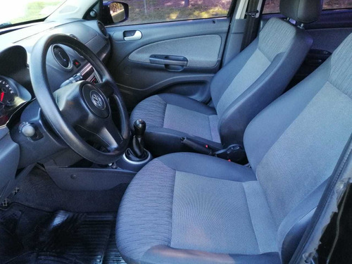 Volkswagen Voyage 1.6 Comfortline Con Gnc 2013