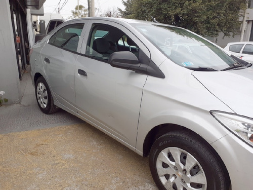 Imagen 4 de 8 de Chevrolet Prisma 1.4 Lt L/13 2015
