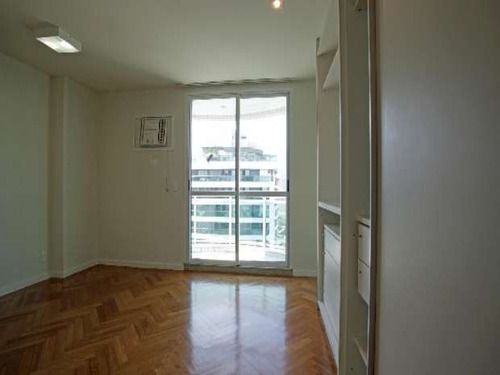 Imagem 3 de 19 de Apartamento - Lri1090 - 32940011