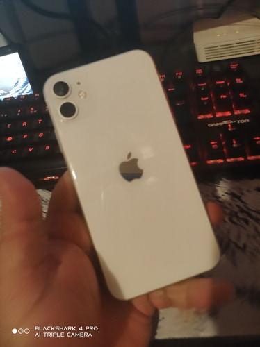 iPhone 11 64gb Blanco (Usado)