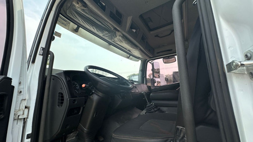 Mb2426 Atego 6x2