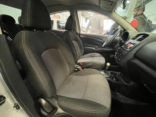 Nissan Versa DRIVE 1.6 AUT